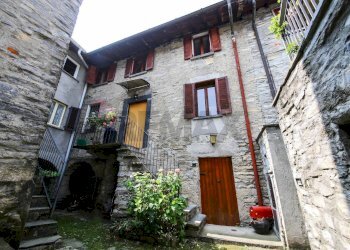 Casa all\'aperto - Casa indipendente via Regina Nuova, Carate Urio - foto 5