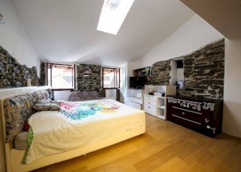 Camera / camera da letto - Casa indipendente via Regina Nuova, Carate Urio - foto 45
