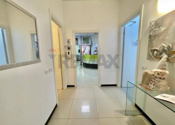 Hall / corridoio - Ufficio Via Varesina
 
126 a, Villa Guardia - foto 26