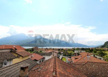 Edificio all\'aperto - Casa indipendente Via Scalottola
1, Dongo - foto 1