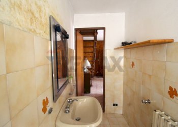 Bagno - Casa indipendente Via Scalottola
1, Dongo - foto 12