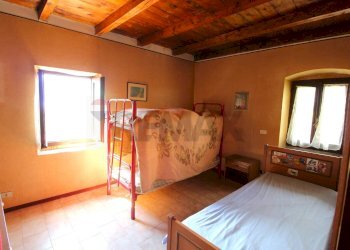 Camera / camera da letto - Casa indipendente Via Scalottola
1, Dongo - foto 21