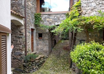 Giardino - Casa indipendente Via Scalottola
1, Dongo - foto 43