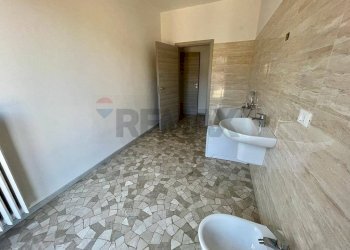 Bagno - Quadrilocale Via Enrico Corbetta
 
3, Cantù - foto 31