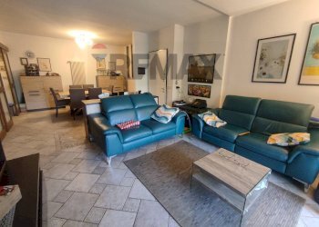 Sala da pranzo - Three-room apartment via brentano
2, Griante - photo 6