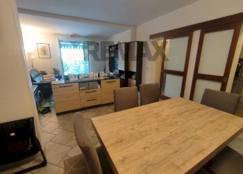 Sala da pranzo - Three-room apartment via brentano
2, Griante - photo 8