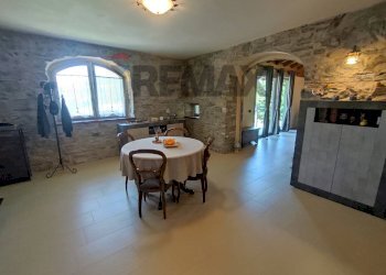 Sala da pranzo - Villa via felice cavallotti
01, Schignano - foto 12