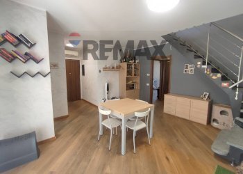 Sala da pranzo - Attico via Ligari
 
4, Turate - foto 1