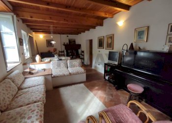 Soggiorno - Rustic via Paradiso, Gera Lario - photo 12