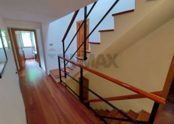 Hall / corridoio - Rustic via Paradiso, Gera Lario - photo 21