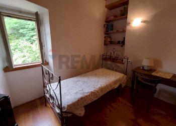 Camera / camera da letto - Rustic via Paradiso, Gera Lario - photo 22