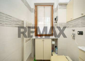 Bagno - Semi-detached house Giovanni Pascoli
 
62, Ornago - photo 14