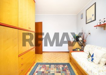 Camera / camera da letto - Semi-detached house Giovanni Pascoli
 
62, Ornago - photo 22