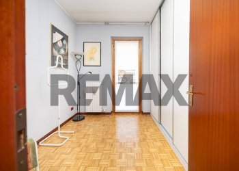 Hall / corridoio - Semi-detached house Giovanni Pascoli
 
62, Ornago - photo 27