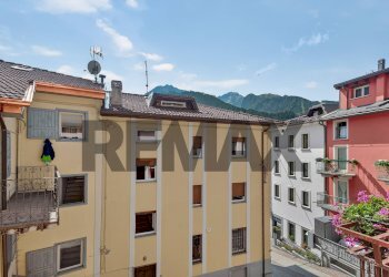 Edificio all\'aperto - Trilocale via Cima Cadi
 
1, Ponte di Legno - foto 13