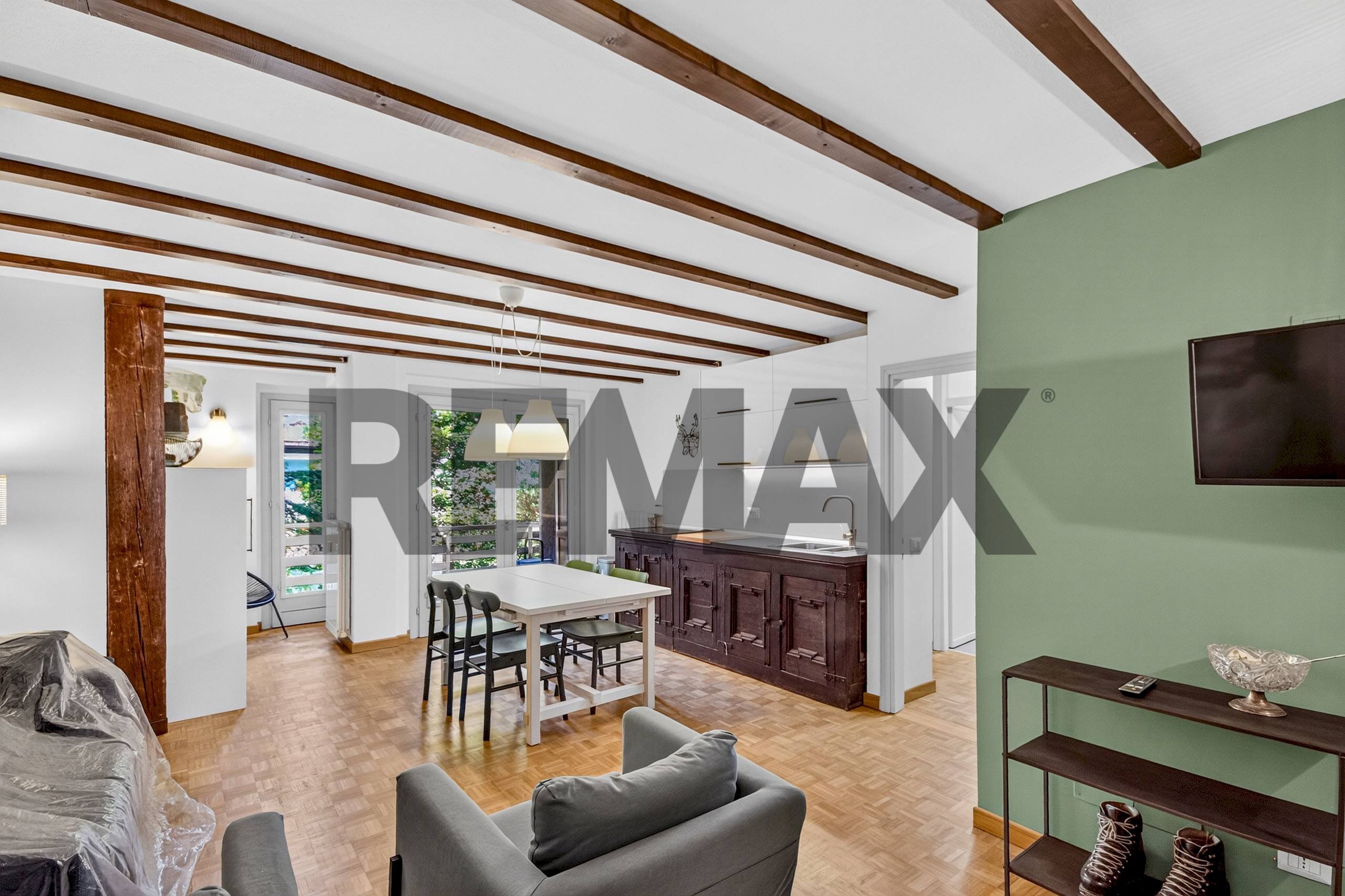 Sala da pranzo - Trilocale viale Venezia
 
22, Ponte di Legno - foto 1