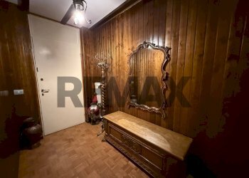Hall / corridoio - Trilocale viale Venezia
 
22, Ponte di Legno - foto 14