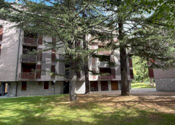 Edificio all\'aperto - Trilocale viale Venezia
 
22, Ponte di Legno - foto 37