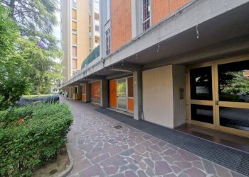 Facciata - Shop viale Felsina, 31, Bologna (neighborhood Mazzini) - photo 5