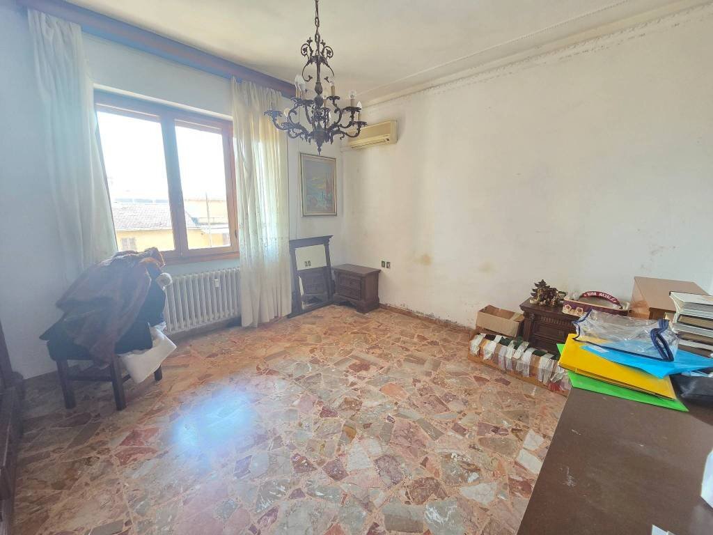 Interno appartamento - Trilocale via Antonio Rossellino, Prato - foto 3