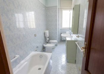 Bagno - Appartamento via Guttuari, Asti - foto 3
