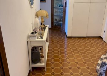 Foto 19 - Trilocale via pompeo
 
13, Alba Adriatica - foto 19