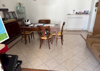 Foto 10 - Trilocale via Maddalena
 
8/10, Alba Adriatica - foto 10