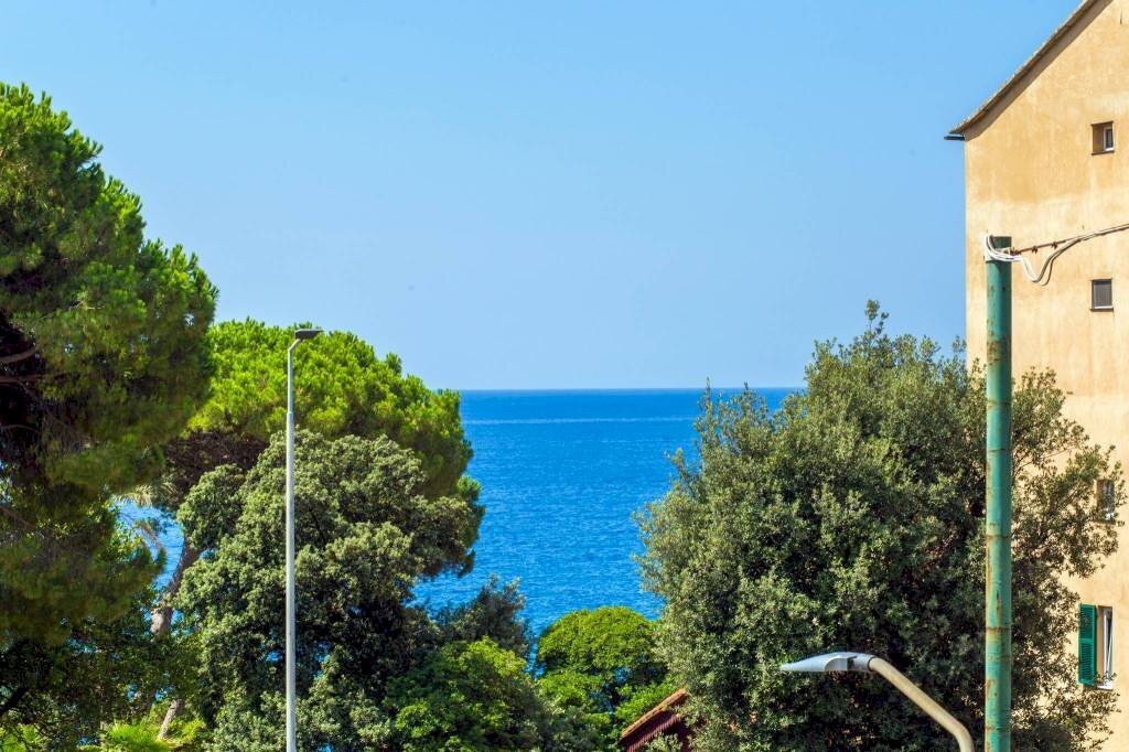 Vista - Appartamento via Angelo Gianelli, frazione Quinto Al Mare, Genova - foto 3