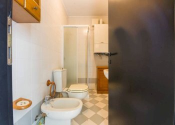 Bagno - Appartamento via Angelo Gianelli, frazione Quinto Al Mare, Genova - foto 17