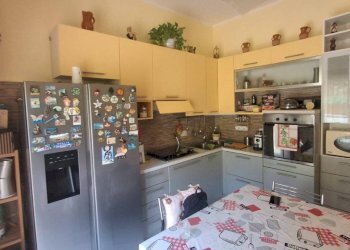 Cucina - Trilocale Genova (zona Sampierdarena) - foto 1