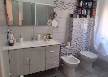 Bagno - Trilocale Genova (zona Sampierdarena) - foto 25
