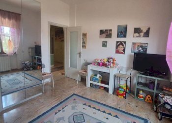 Salone - Trilocale Genova (zona Sampierdarena) - foto 41
