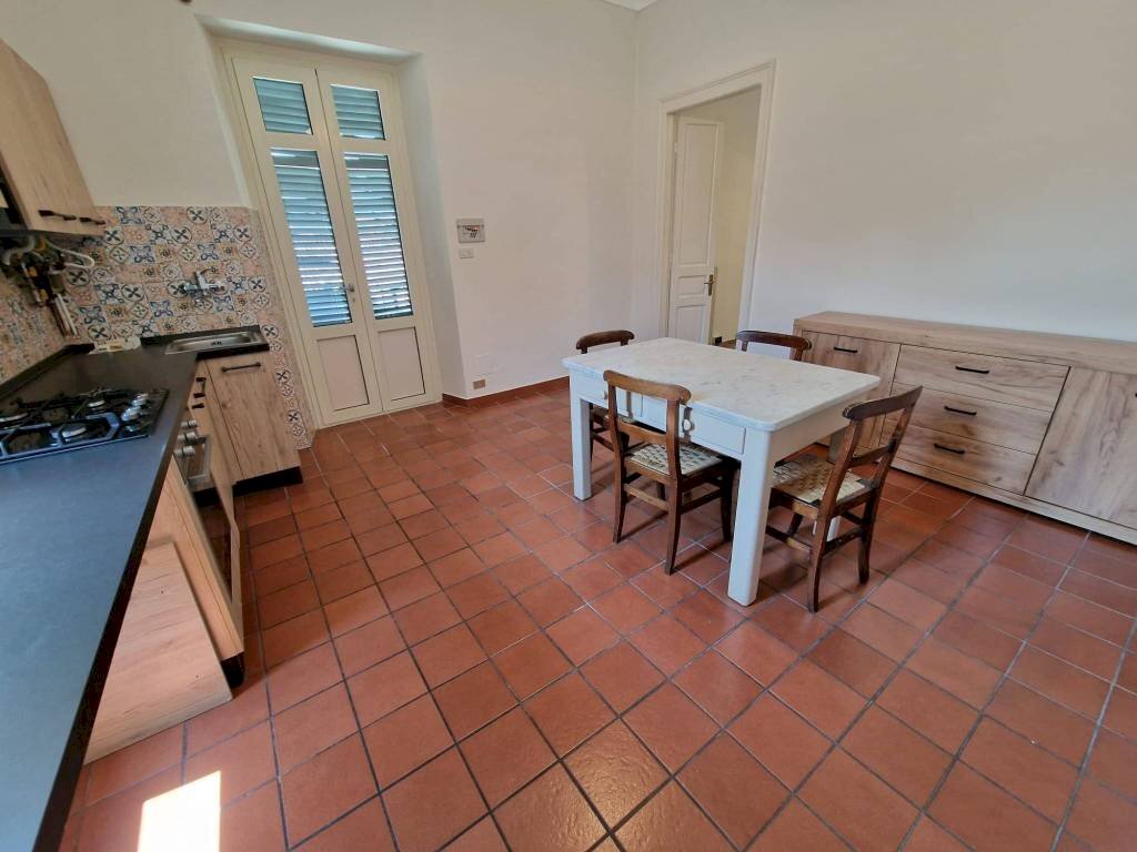 Cucina - Quadrilocale via Martiri della Libertà, Osasco - foto 2