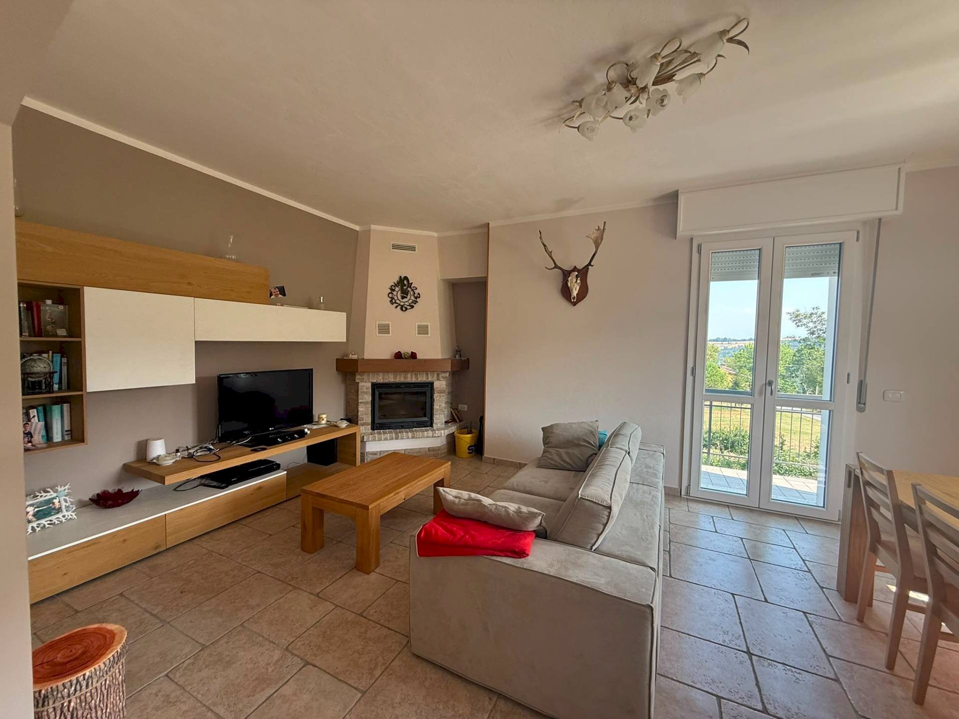 Foto 1 - Four-room apartment Via Sasso di Sotto
 
10, Viano - photo 1