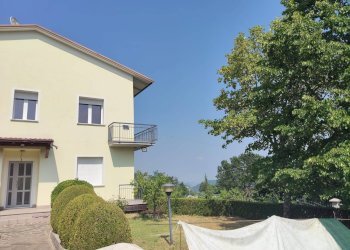 Foto 5 - Four-room apartment Via Sasso di Sotto
 
10, Viano - photo 5