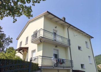 Foto 6 - Four-room apartment Via Sasso di Sotto
 
10, Viano - photo 6