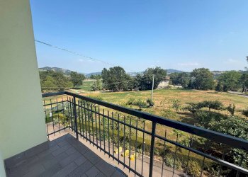 Foto 9 - Four-room apartment Via Sasso di Sotto
 
10, Viano - photo 9