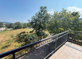 Foto 10 - Four-room apartment Via Sasso di Sotto
 
10, Viano - photo 10