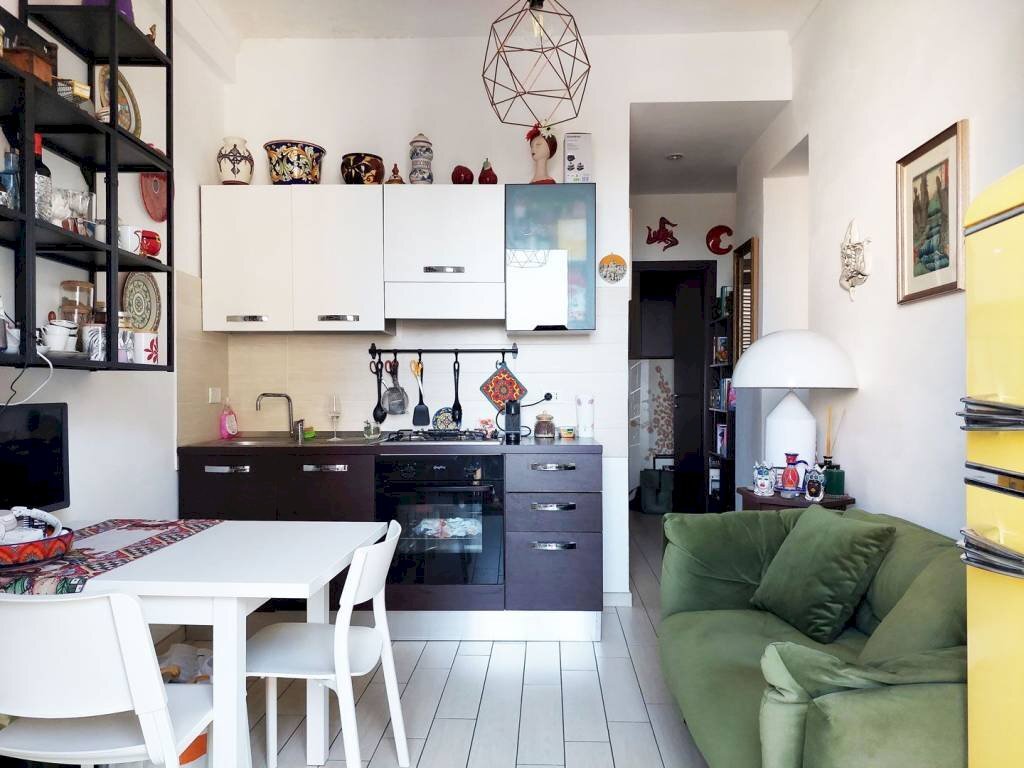 Cucina - Bilocale via Romagnano, 18, Torino (zona Parella) - foto 2