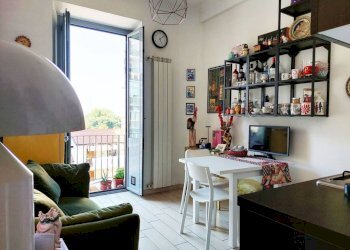 Salone - Bilocale via Romagnano, 18, Torino (zona Parella) - foto 5