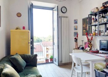 Salone - Two-room apartment via Romagnano, 18, Torino (neighborhood Parella) - photo 7