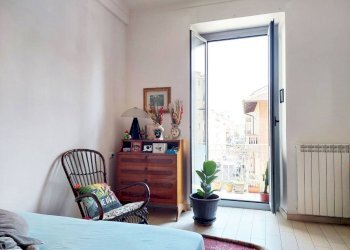 Camera da letto - Bilocale via Romagnano, 18, Torino (zona Parella) - foto 10