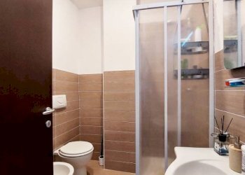 Bagno - Two-room apartment via Romagnano, 18, Torino (neighborhood Parella) - photo 14