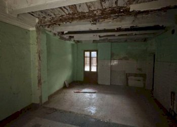 Stanza non arredata - Independent house via Carlo Massimiliano Roero, 6, Cuneo (neighborhood Centro) - photo 14