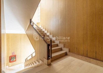 Interno palazzo - Four-room apartment corso Vercelli, 264, Torino (neighborhood Rebaudengo) - photo 24
