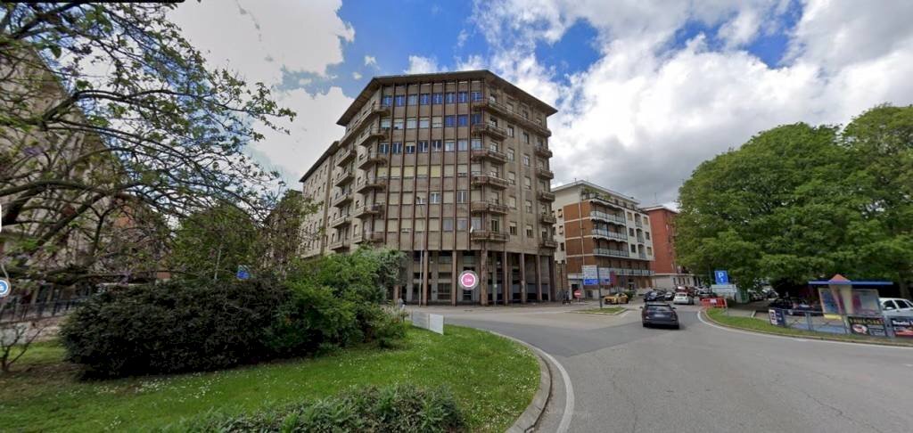 Facciata - Appartamento piazza San Paolo, 1, Biella - foto 3