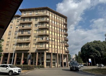 Facciata - Appartamento piazza San Paolo, 1, Biella - foto 2