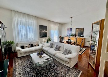 Salone - Appartamento piazza San Paolo, 1, Biella - foto 7