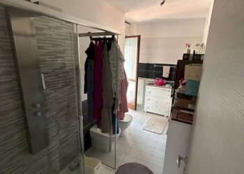 Bagno - Appartamento via Riesi, 10/1, Orbassano - foto 8