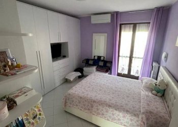 Camera da letto - Quadrilocale via Riesi, 10/1, Orbassano - foto 15